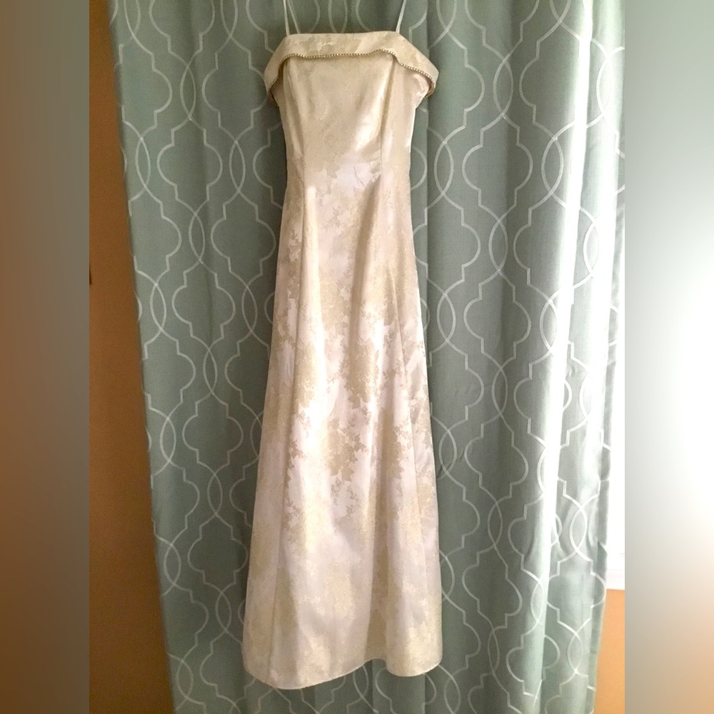Strapless ivory gown